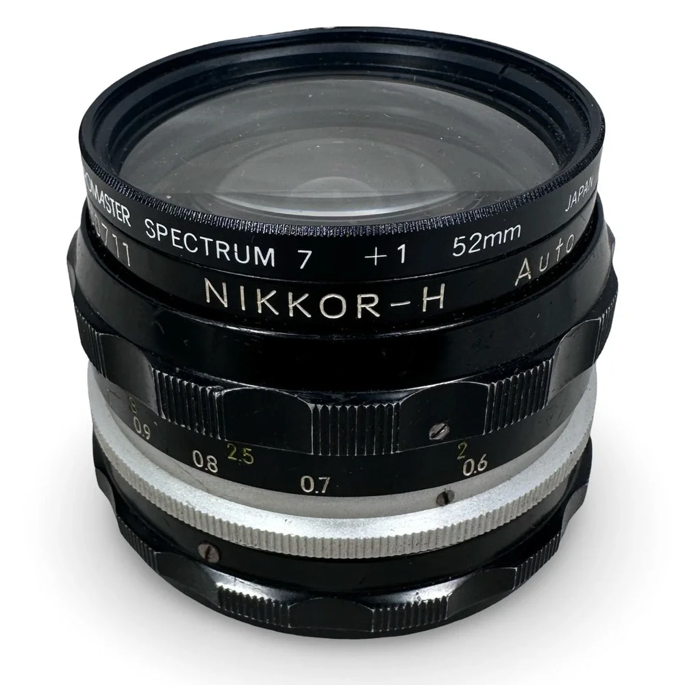 Nikon Nikkor-H Auto 28mm f3.5 Non-AI Wide Angle Prime Lens Japan 660711